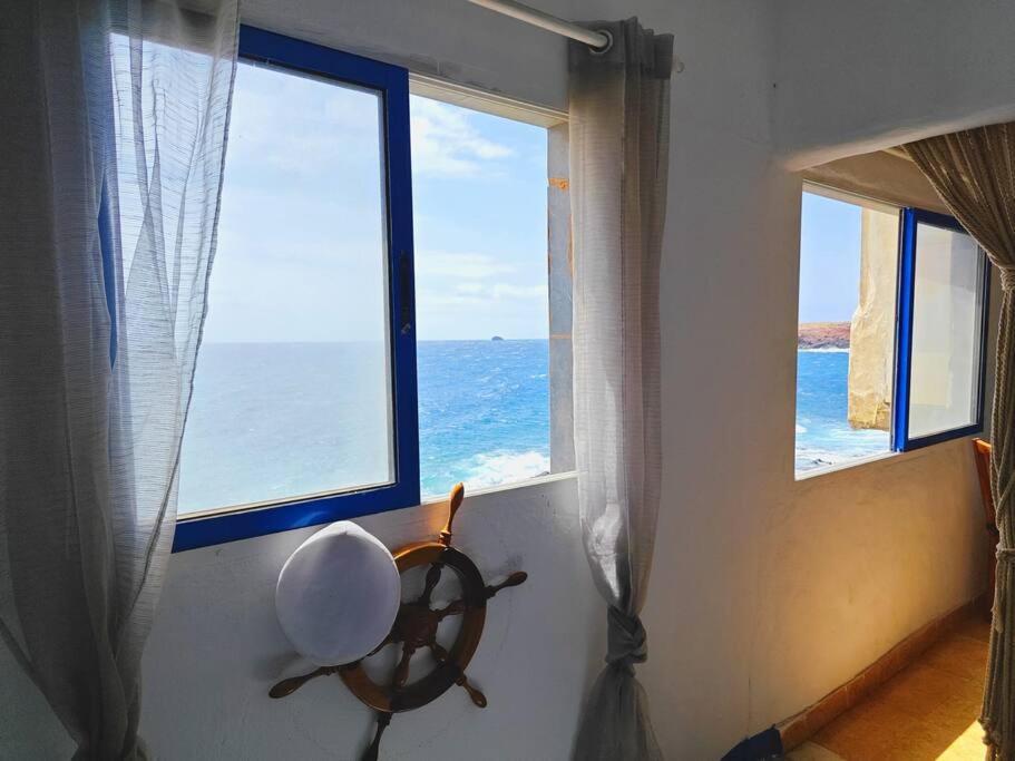 La Casa Con Terraza Privada Sobre El Mar Villa Telde Eksteriør billede