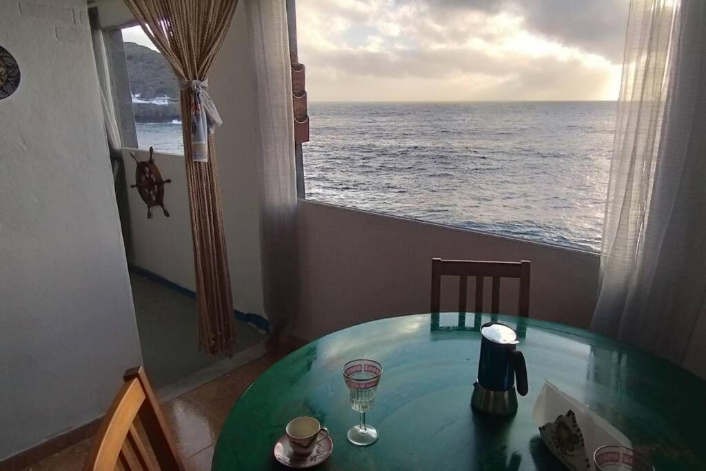 La Casa Con Terraza Privada Sobre El Mar Villa Telde Eksteriør billede